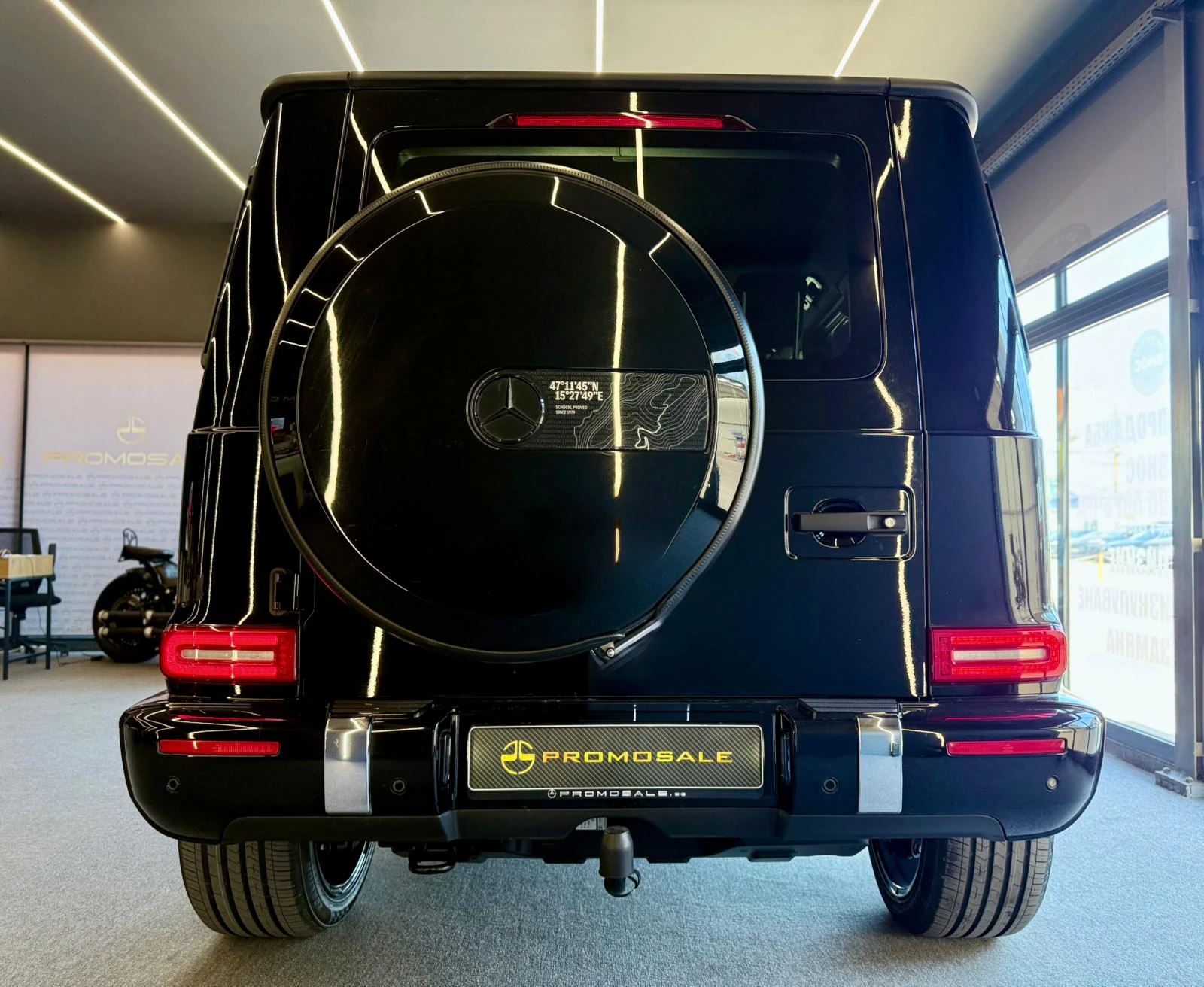 Mercedes-Benz G 400 4M* AMG * 4M* MULTIBEAM* DISTR* 360CAM* MEMORY* , снимка 5 - Автомобили и джипове - 55034363