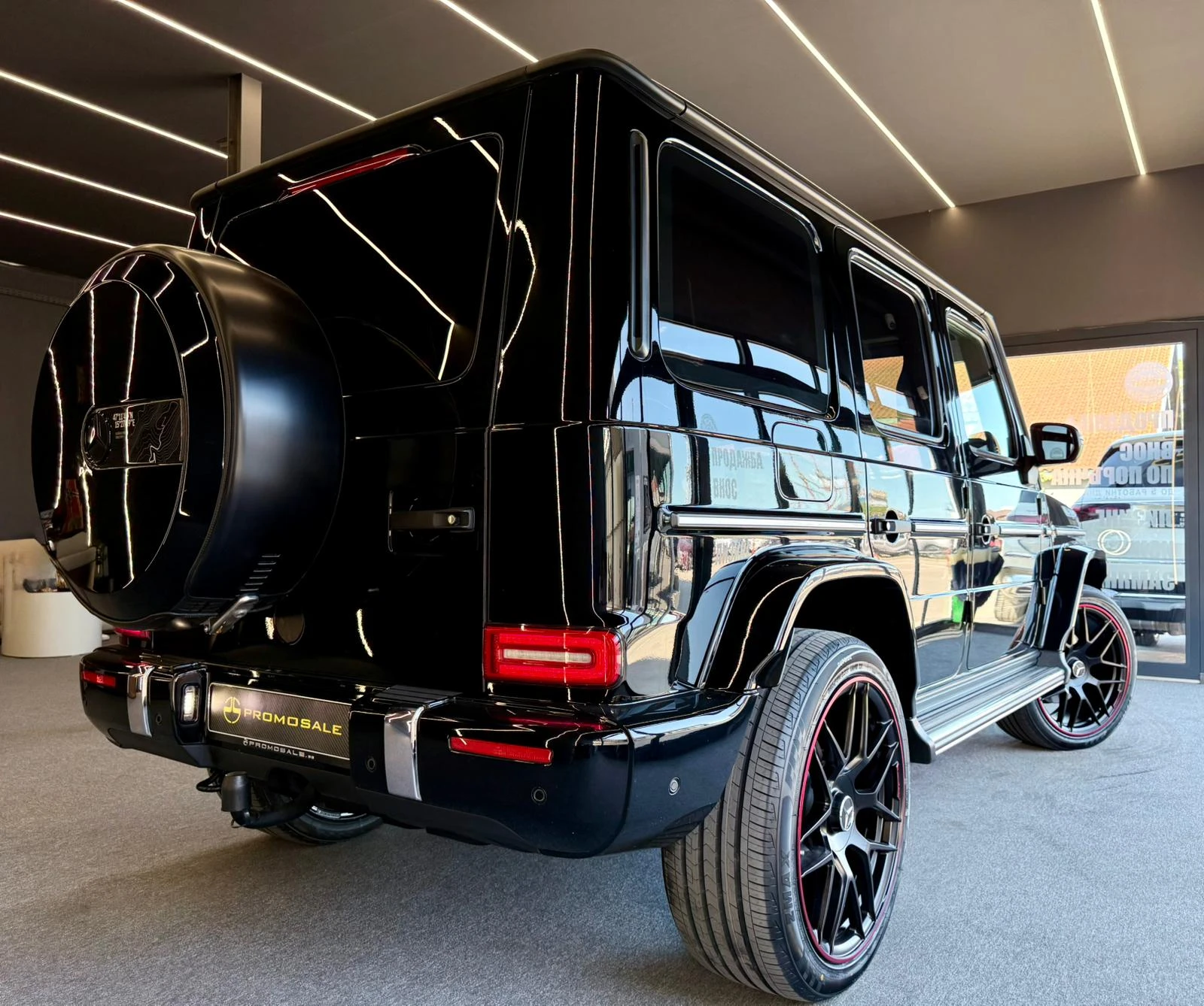 Mercedes-Benz G 400 4M* AMG * 4M* MULTIBEAM* DISTR* 360CAM* MEMORY* , снимка 6 - Автомобили и джипове - 55034363