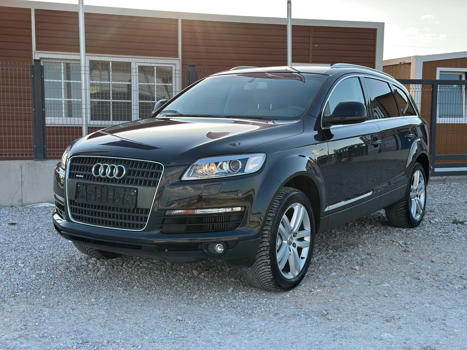 Audi Q7 3000 TDI 7 местна