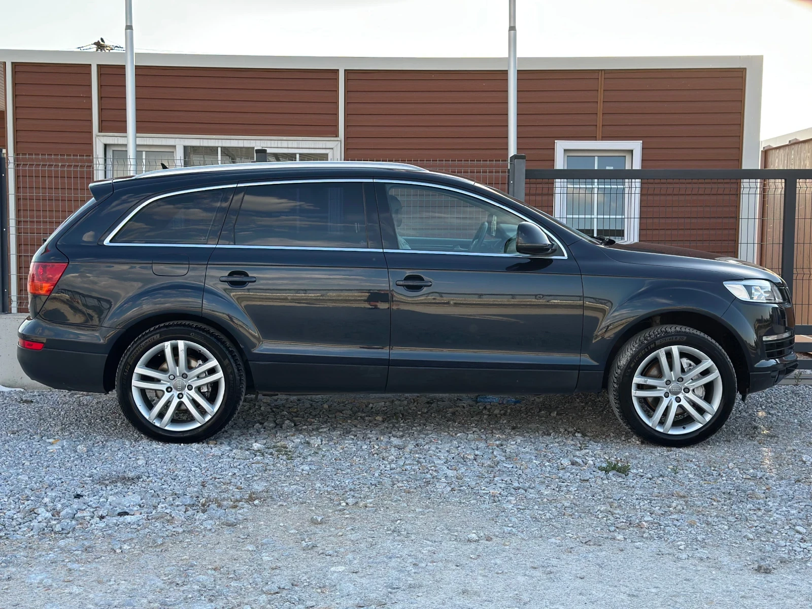 Audi Q7 3000 TDI 7 местна, снимка 5 - Автомобили и джипове - 55694947