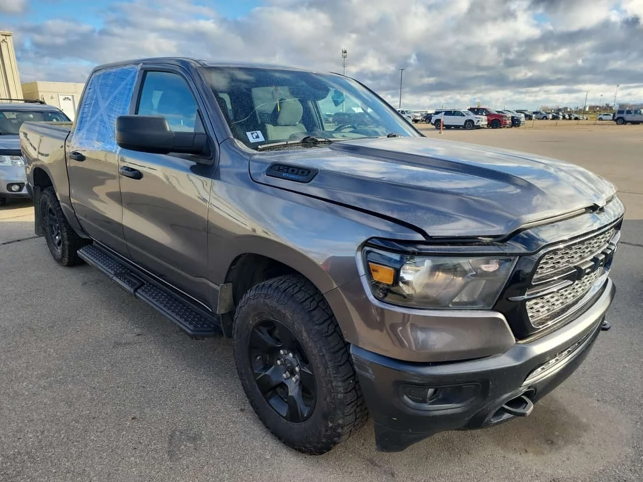 Dodge RAM 1500 * 4x4 Crew Cab 5'7" Box Tradesman Crew Cab | Mobile.bg � ����������� 5