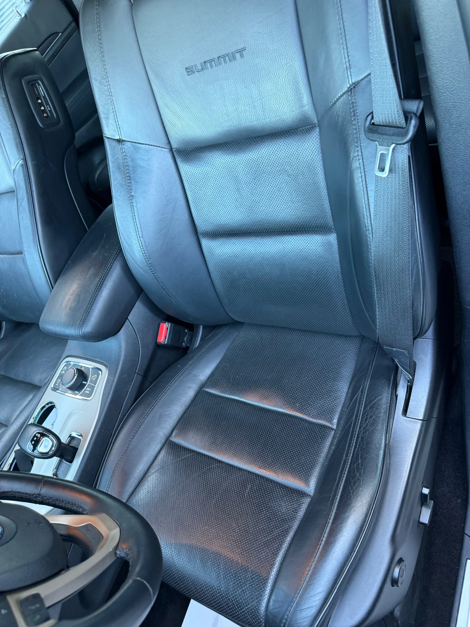 Jeep Grand cherokee Summit 5.7 HEMI, снимка 6 - Автомобили и джипове - 56724643