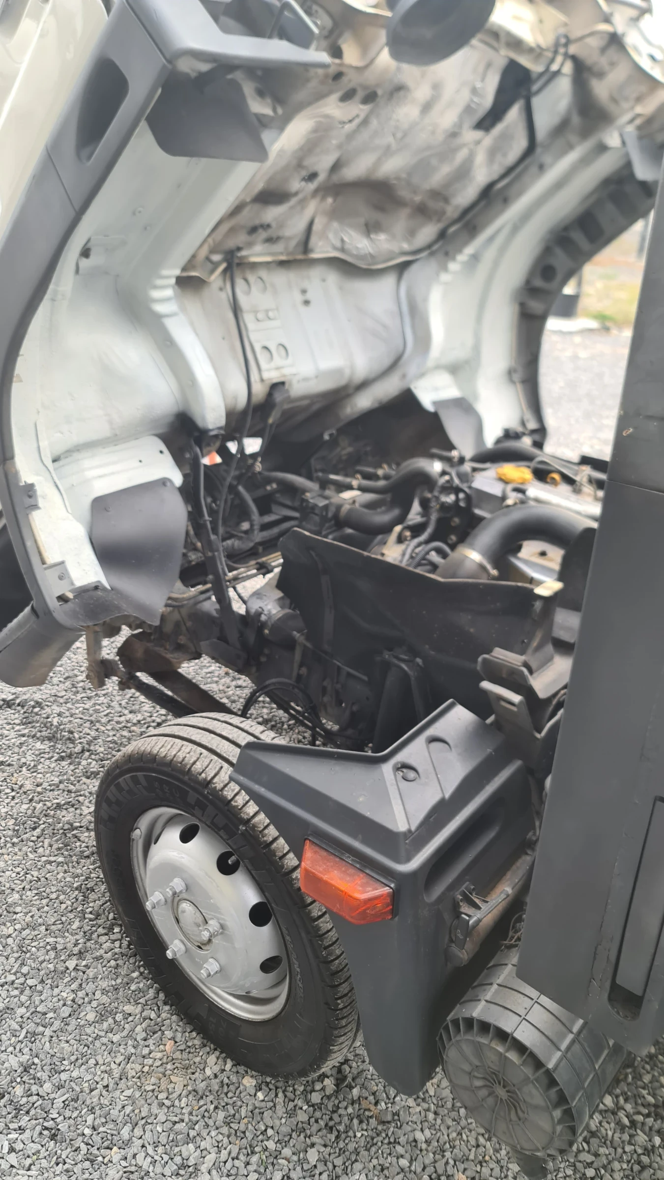 Nissan Capstar 3.0D 120kc.   | Mobile.bg   13