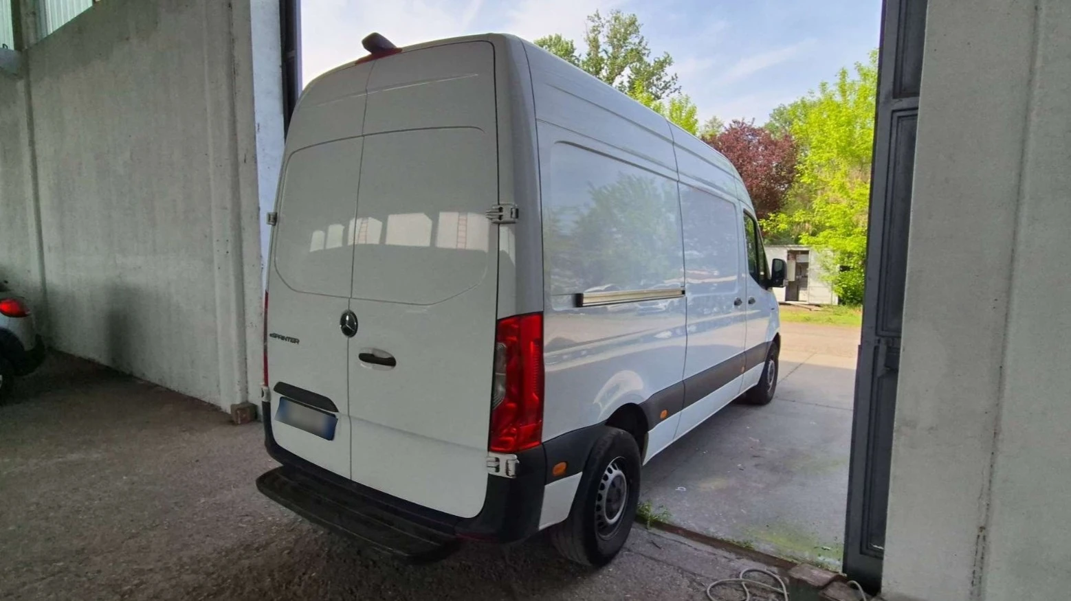 Mercedes-Benz Sprinter eSprinter 311 W910, снимка 3 - Бусове и автобуси - 54447711