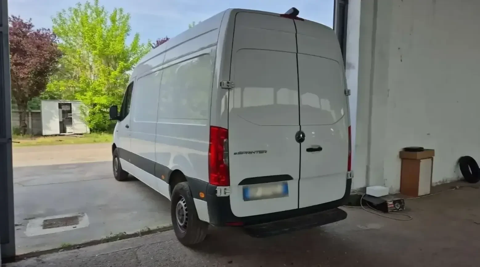 Mercedes-Benz Sprinter eSprinter 311 W910, снимка 2 - Бусове и автобуси - 54447711