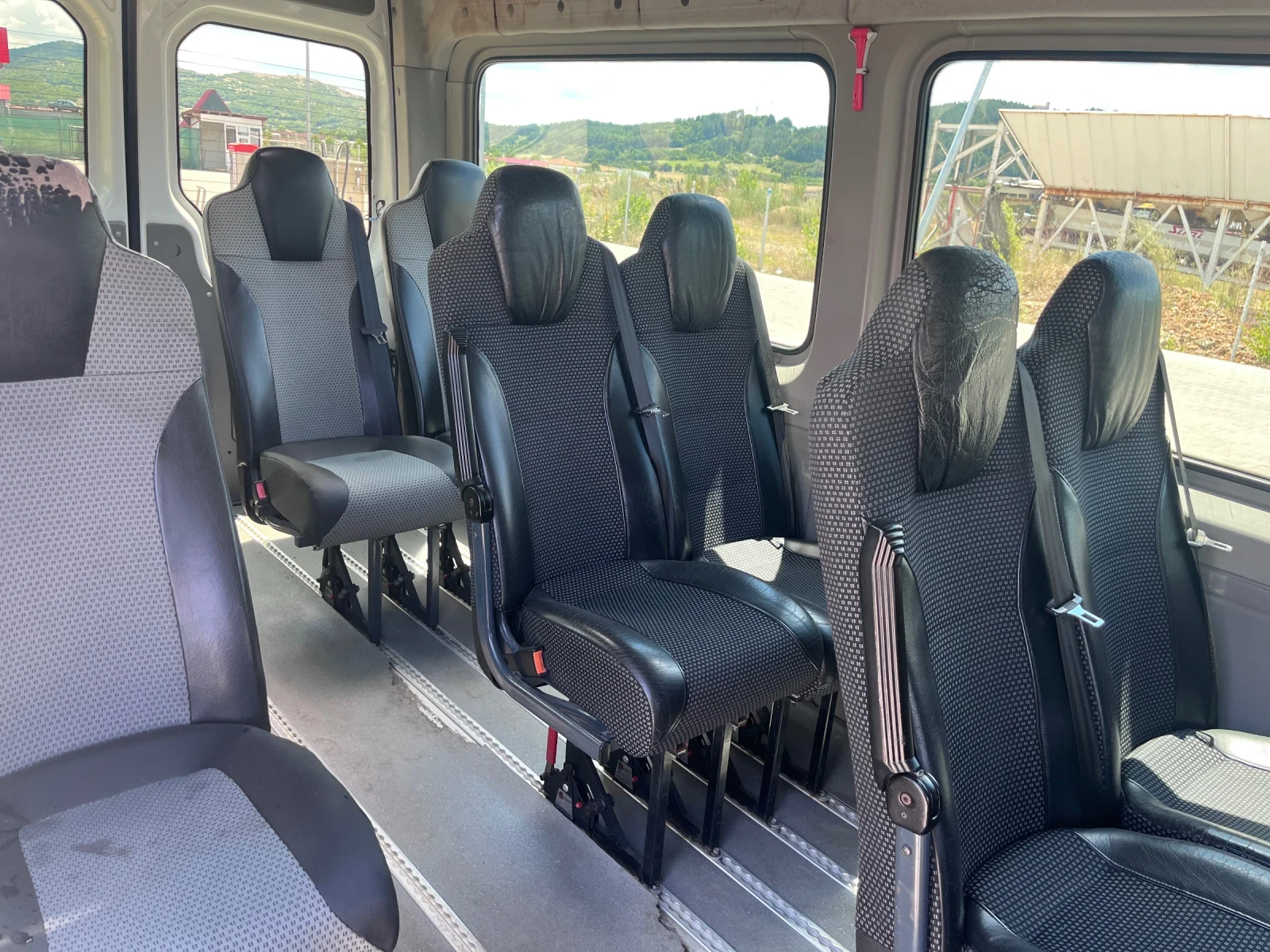 Mercedes-Benz Sprinter 315, снимка 12 - Бусове и автобуси - 55280695