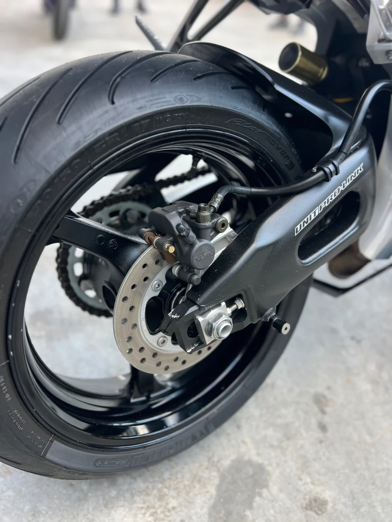 Honda Cbr 1000RR, снимка 5 - Мотоциклети и мототехника - 52733204