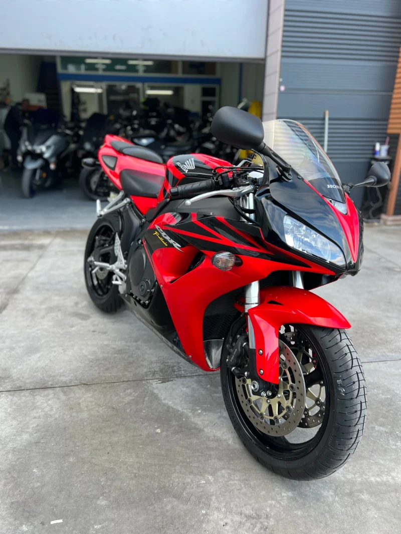 Honda Cbr 1000RR, снимка 11 - Мотоциклети и мототехника - 52733204