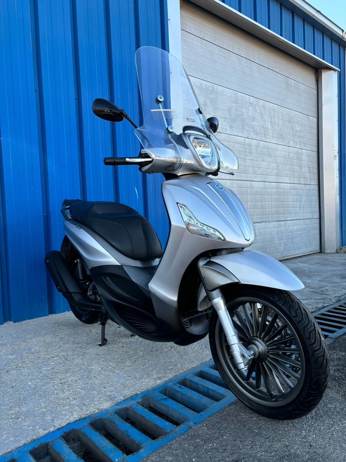 Piaggio Beverly S 300i ABS ASR - изображение 2