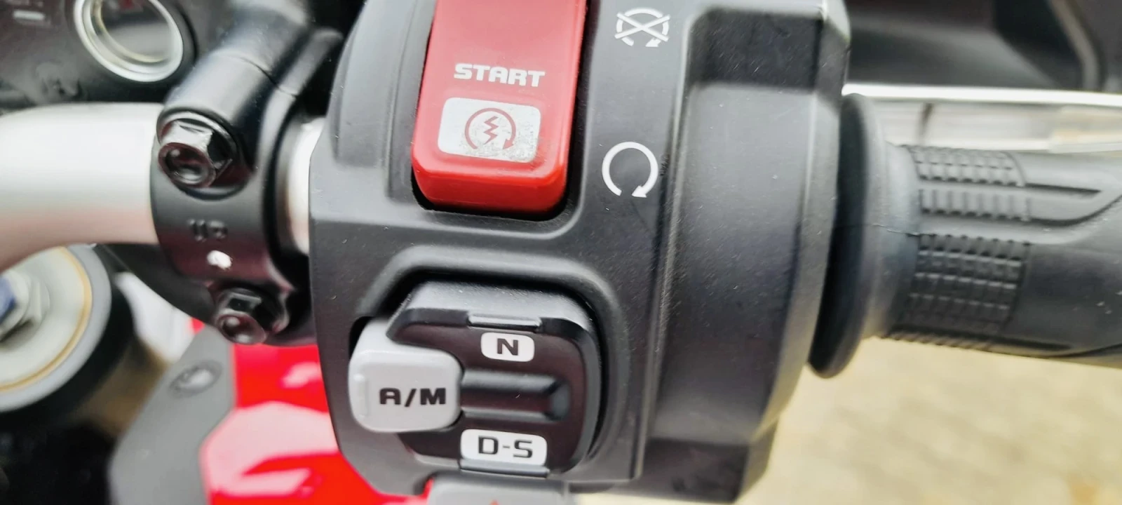 Honda Crf CRF1000D/AFRICA TWIN 24925км! TOP, снимка 6 - Мотоциклети и мототехника - 54701819