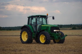   John Deere