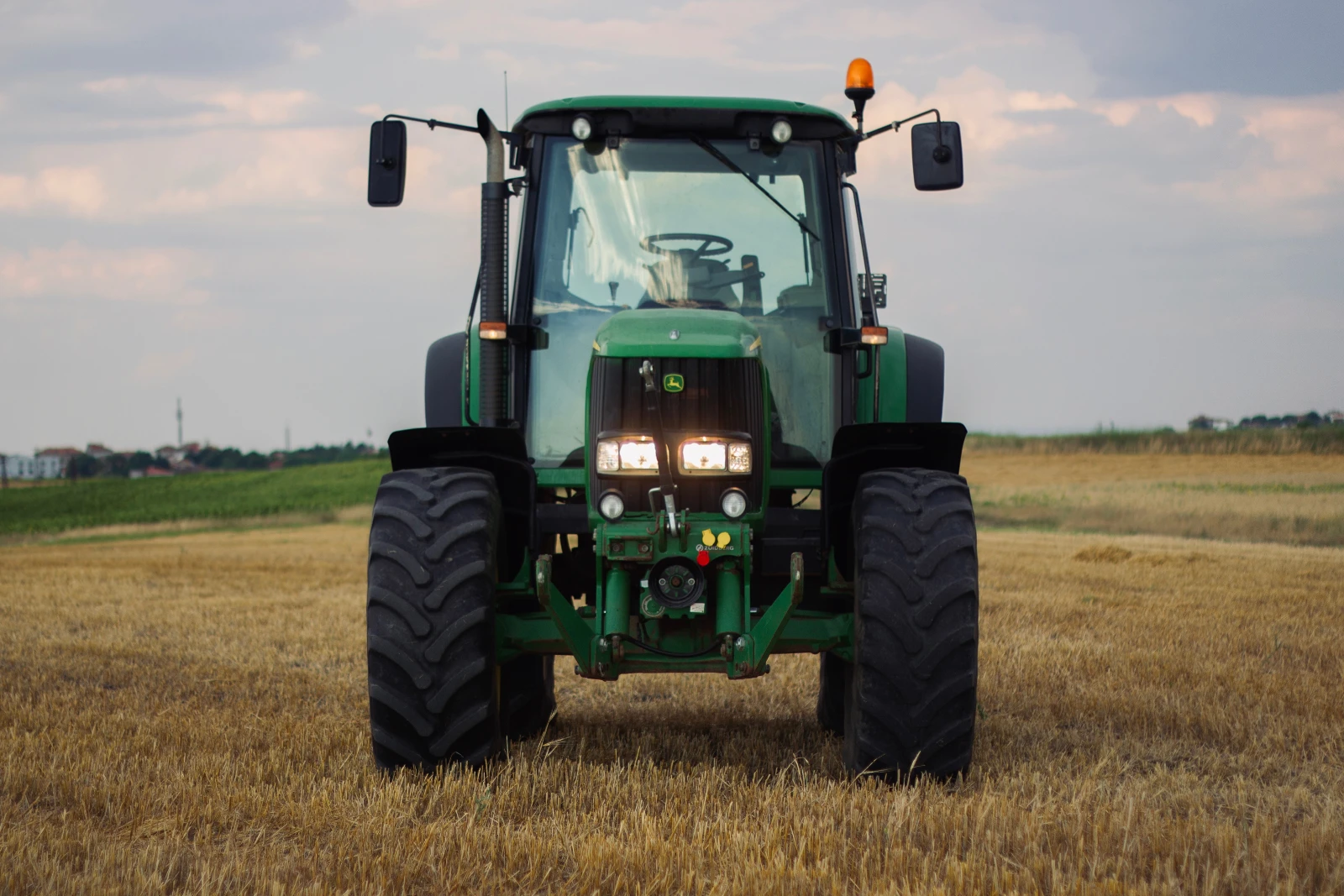 Трактор John Deere 6620 - изображение 4