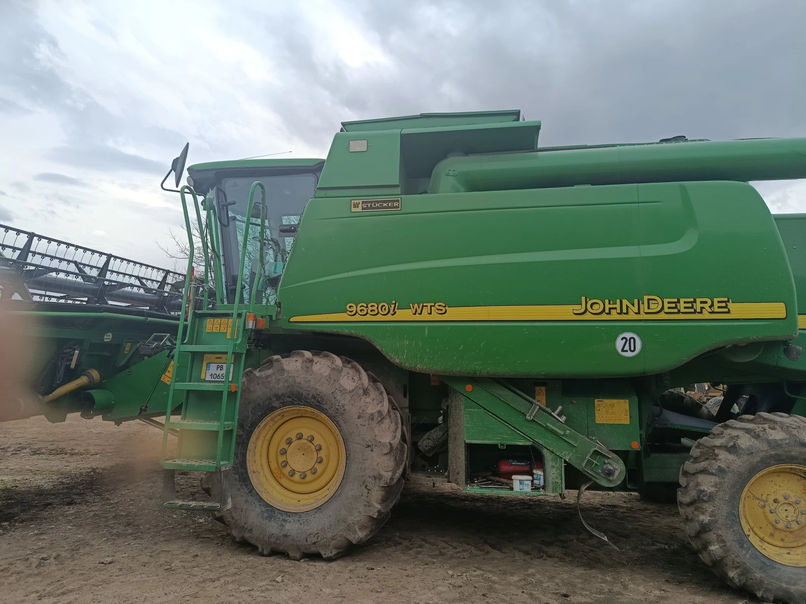 Комбайн John Deere WTS - изображение 3
