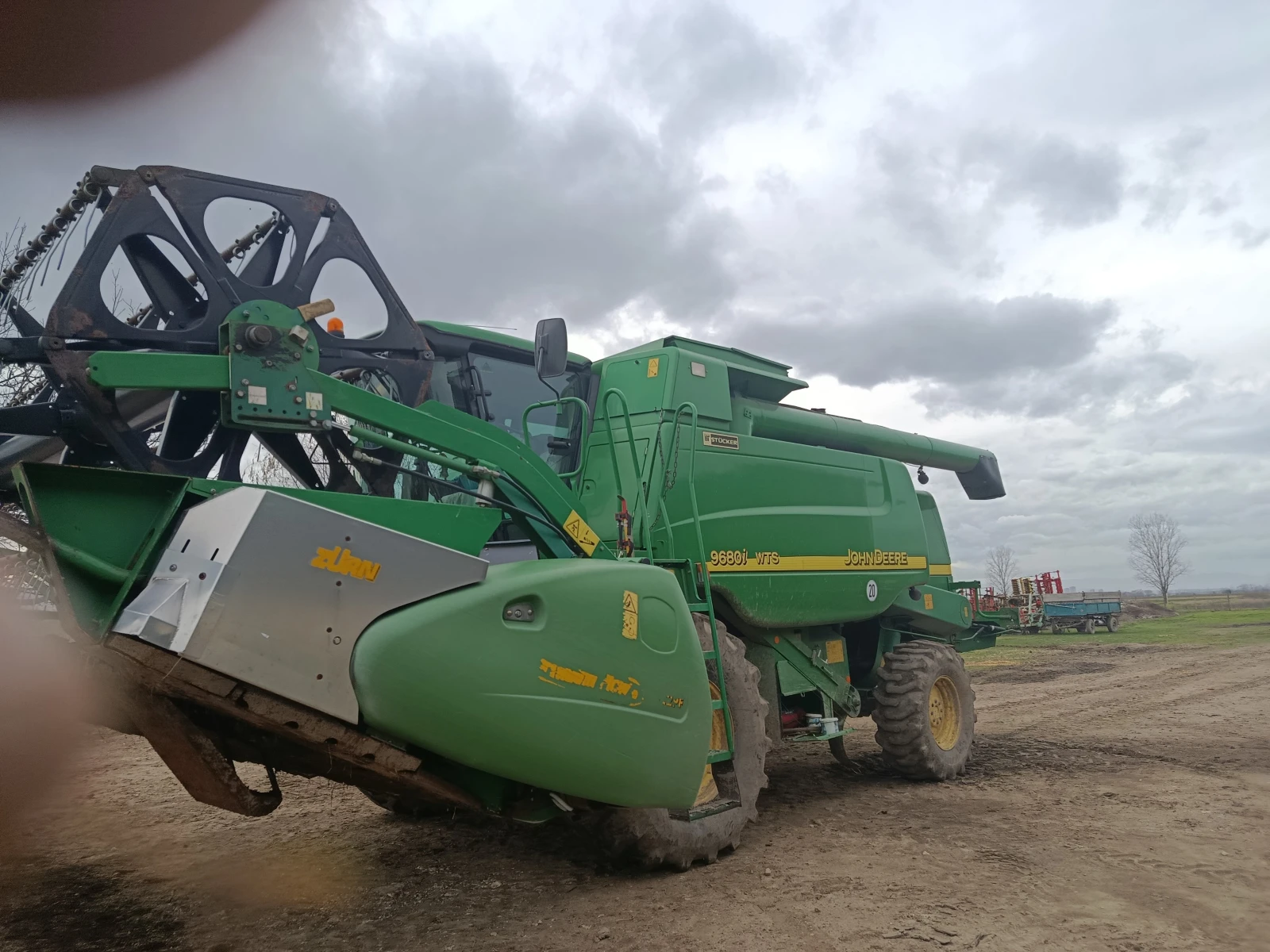 Комбайн John Deere WTS - изображение 2