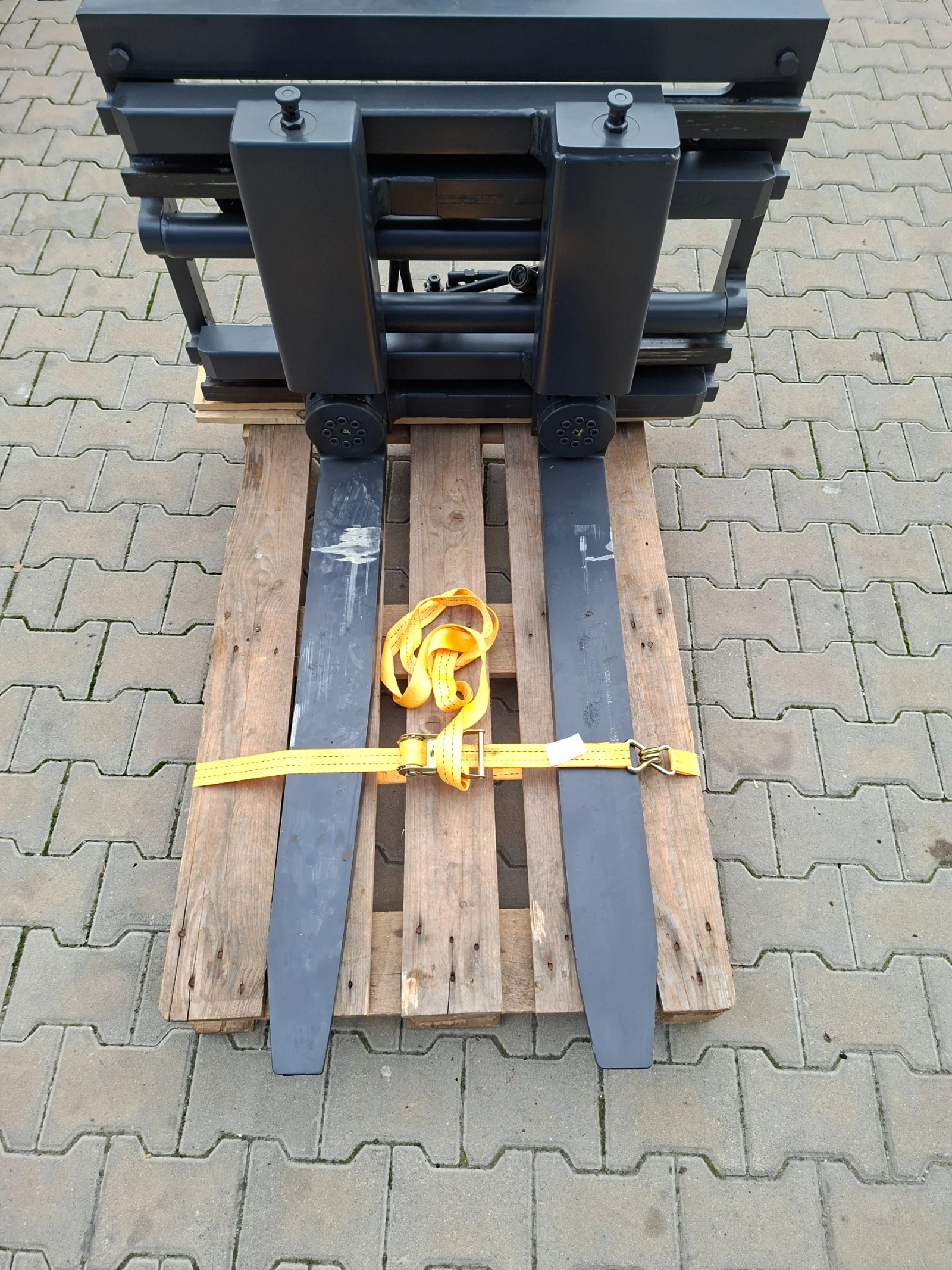 Мотокар Други