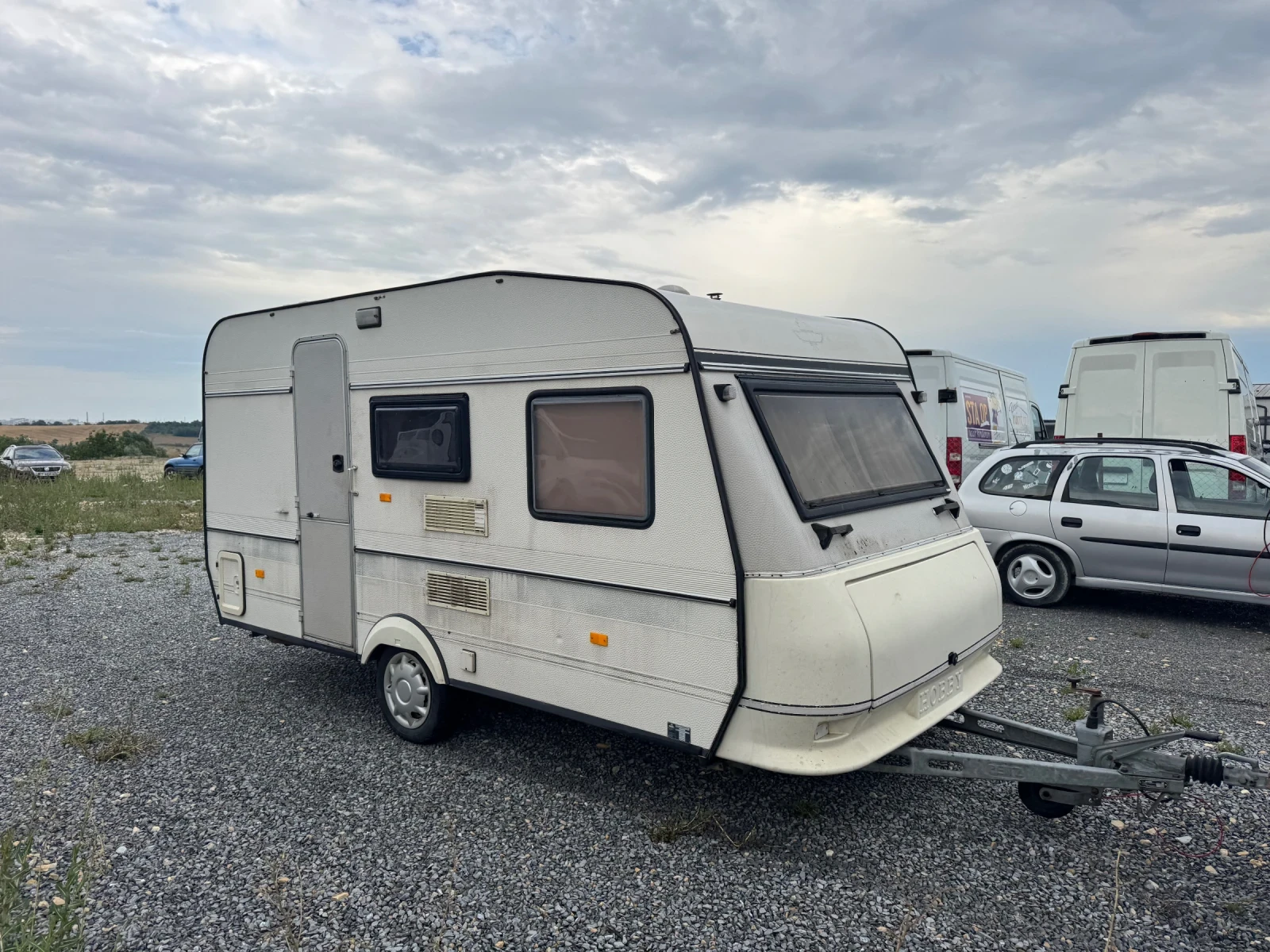 �������� Laika | Mobile.bg � ����������� 2
