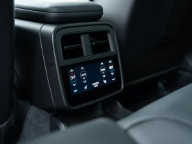 Porsche Taycan 4 Cross Turismo, снимка 14