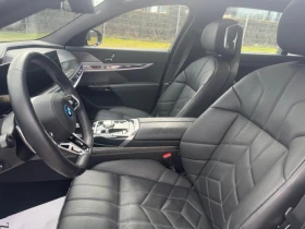 BMW i7 M70 xDrive, снимка 9