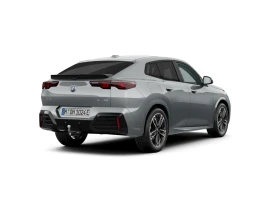 BMW iX2 xDrive30, снимка 3