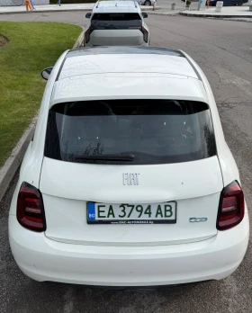 Обява за продажба на Fiat 500 E Icon, CarPlay, Camera, Sunroof, Heated seats ~35 500 лв. - изображение 7