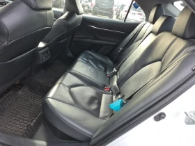 Toyota Camry HYBRID XSE * * CARFAX * * АВТО КРЕДИТ * * , снимка 10