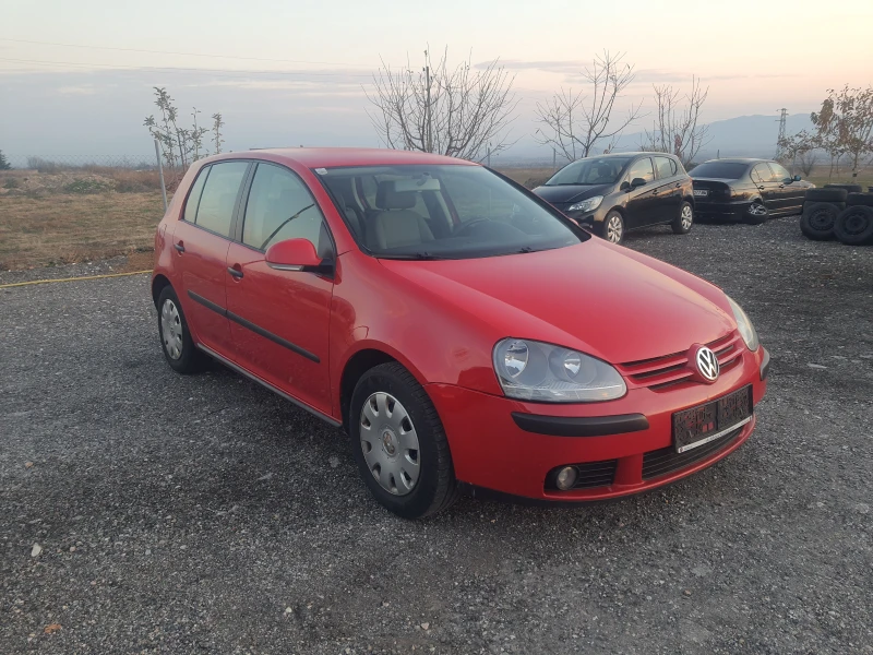 VW Golf, снимка 1 - Автомобили и джипове - 48163038