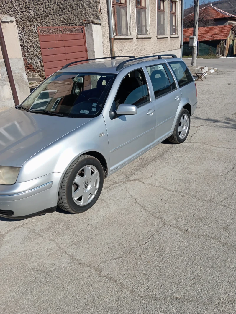 VW Bora 1.9 131к. 6скорости, снимка 2 - Автомобили и джипове - 49008424