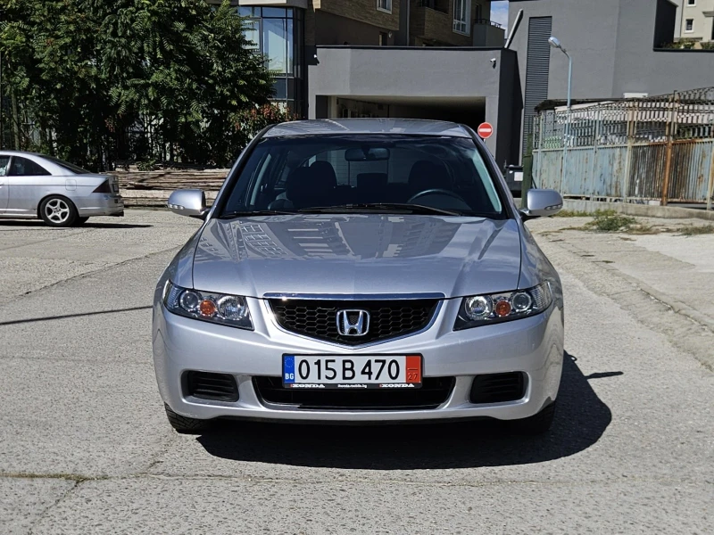 Honda Accord 2.0i-VTEC Tourer, снимка 2 - Автомобили и джипове - 51769700