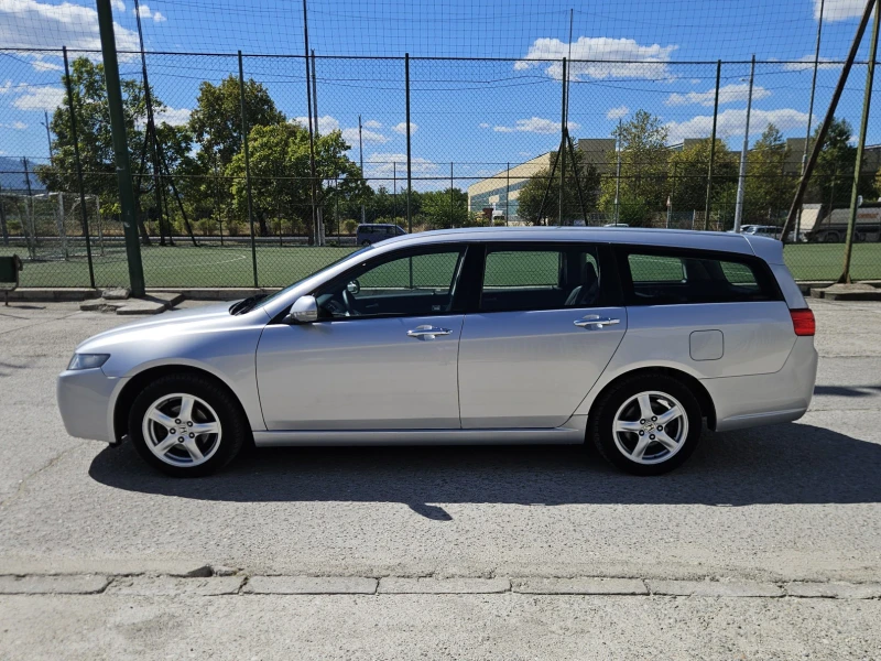 Honda Accord 2.0i-VTEC Tourer, снимка 8 - Автомобили и джипове - 51769700