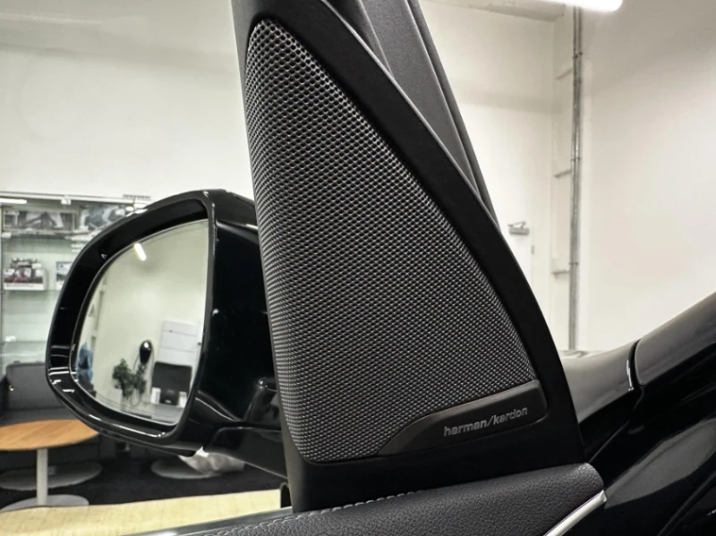 BMW iX3, снимка 5 - Автомобили и джипове - 52398863