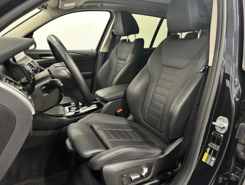 BMW iX3, снимка 7 - Автомобили и джипове - 52398863