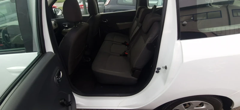 Dacia Lodgy 1.6i 16v 85HP. LPG 6+ 1 ITALIA, снимка 14 - Автомобили и джипове - 52637551