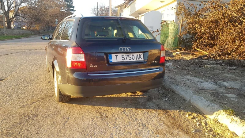 Audi A4, снимка 5 - Автомобили и джипове - 52804712