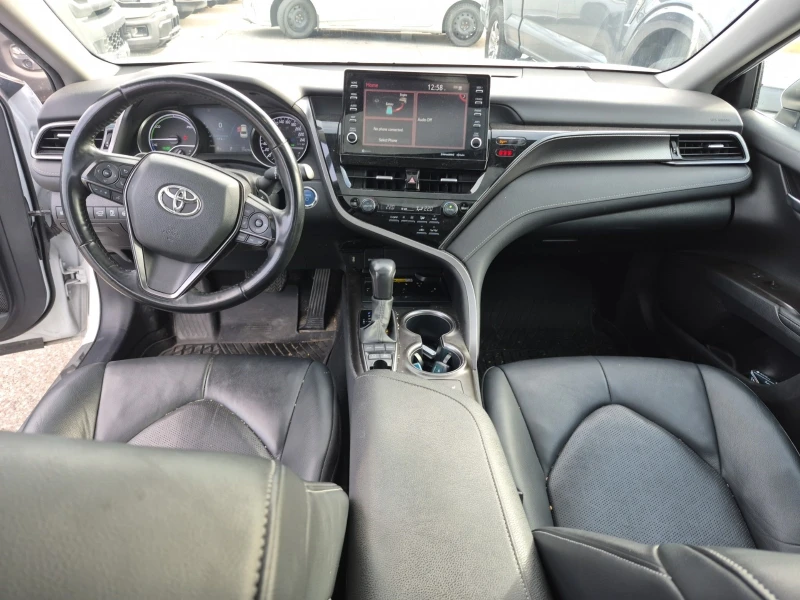 Toyota Camry HYBRID XSE * * CARFAX * * АВТО КРЕДИТ * * , снимка 8 - Автомобили и джипове - 52941136