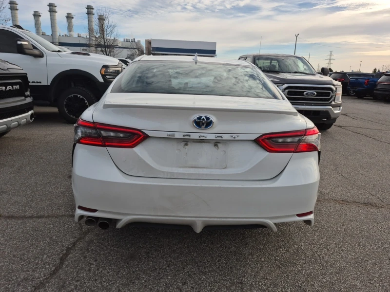 Toyota Camry HYBRID XSE * * CARFAX * * АВТО КРЕДИТ * * , снимка 5 - Автомобили и джипове - 52941136