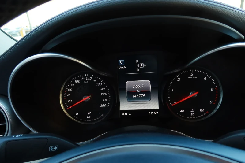 Mercedes-Benz C 220, снимка 16 - Автомобили и джипове - 52958048