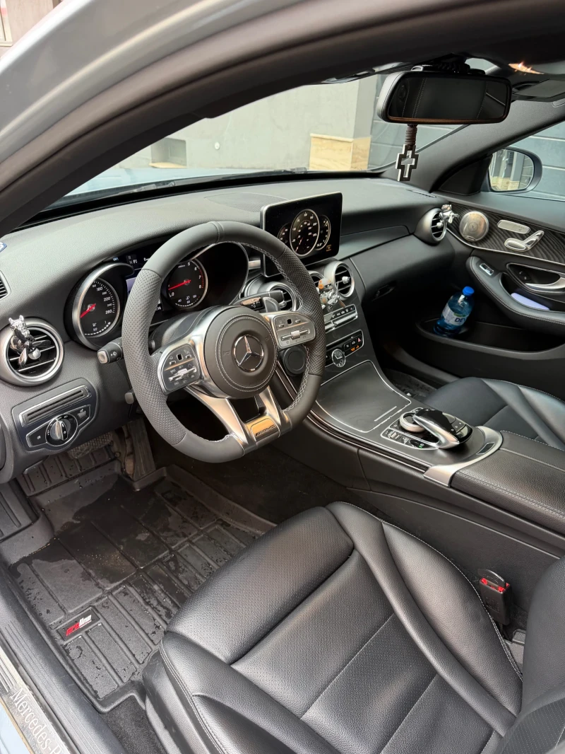 Mercedes-Benz C 300 AMG Line , снимка 8 - Автомобили и джипове - 53411085