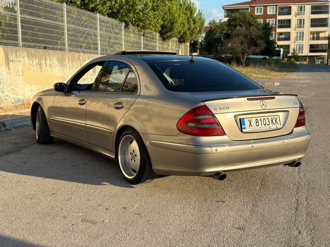 Mercedes-Benz E 320, снимка 6 - Автомобили и джипове - 48455186