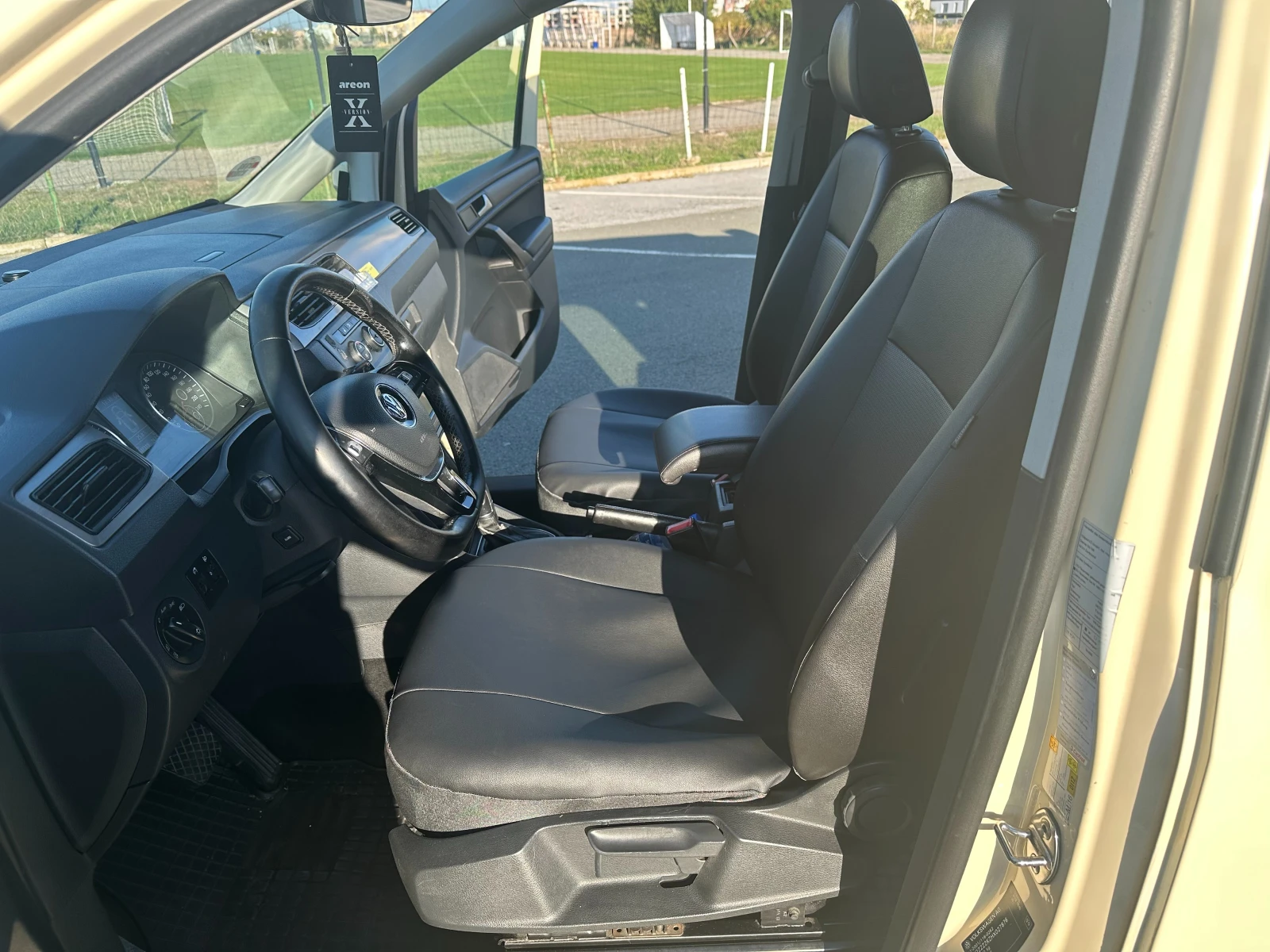 VW Caddy | Mobile.bg — изображение 11