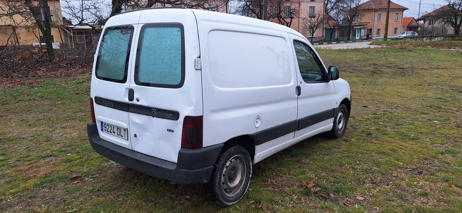 Citroen Berlingo 2.0 HDI 90кс - изображение 3