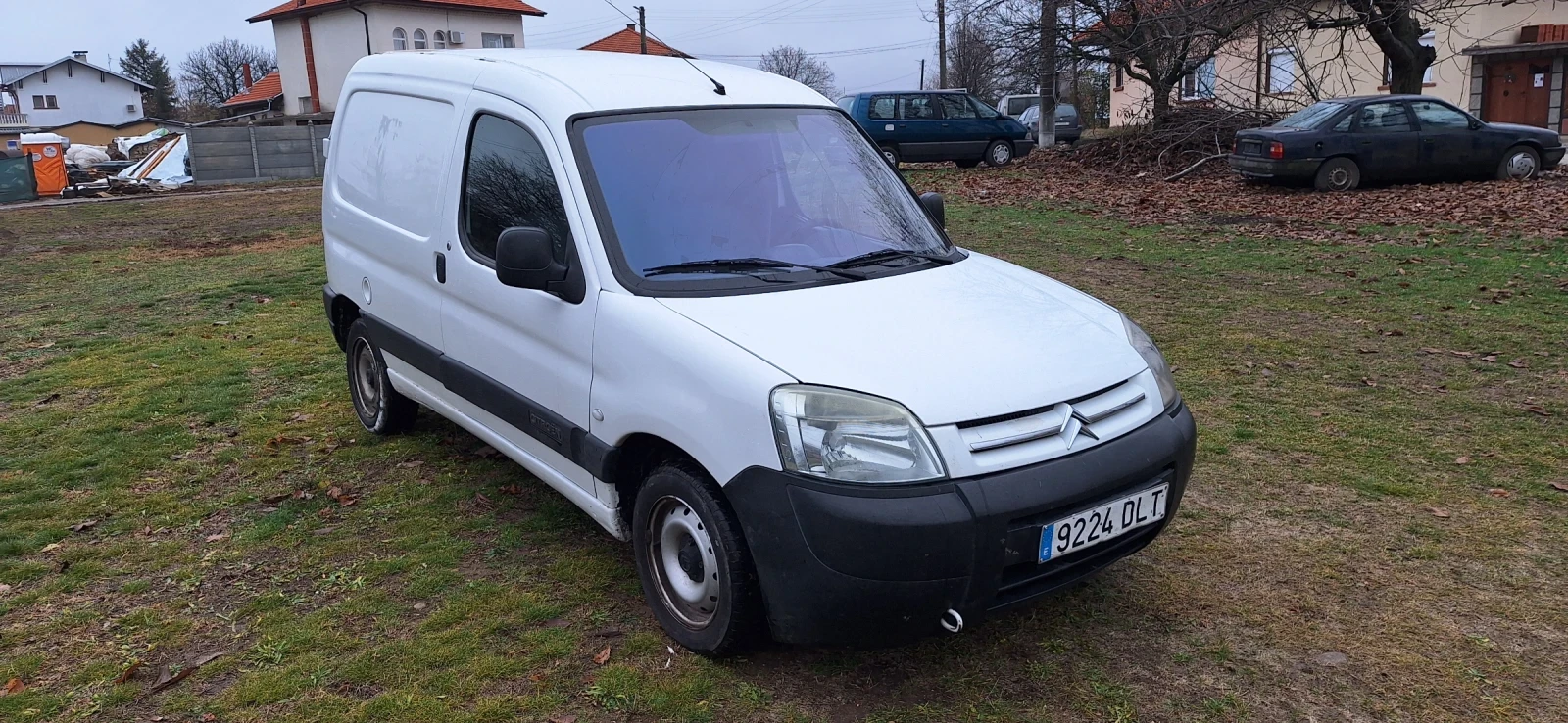 Citroen Berlingo 2.0 HDI 90кс - изображение 2