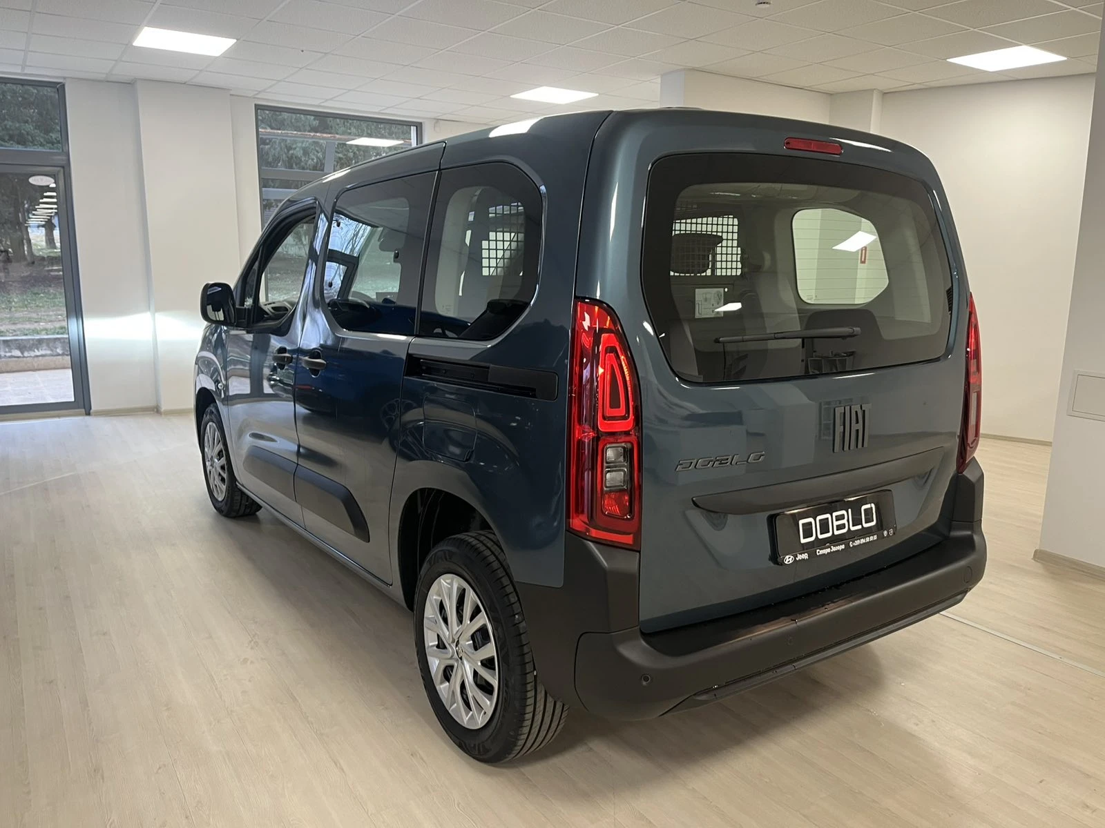 Fiat Doblo Doblo Combi Standard N1 1.5 BlueHDI - изображение 5