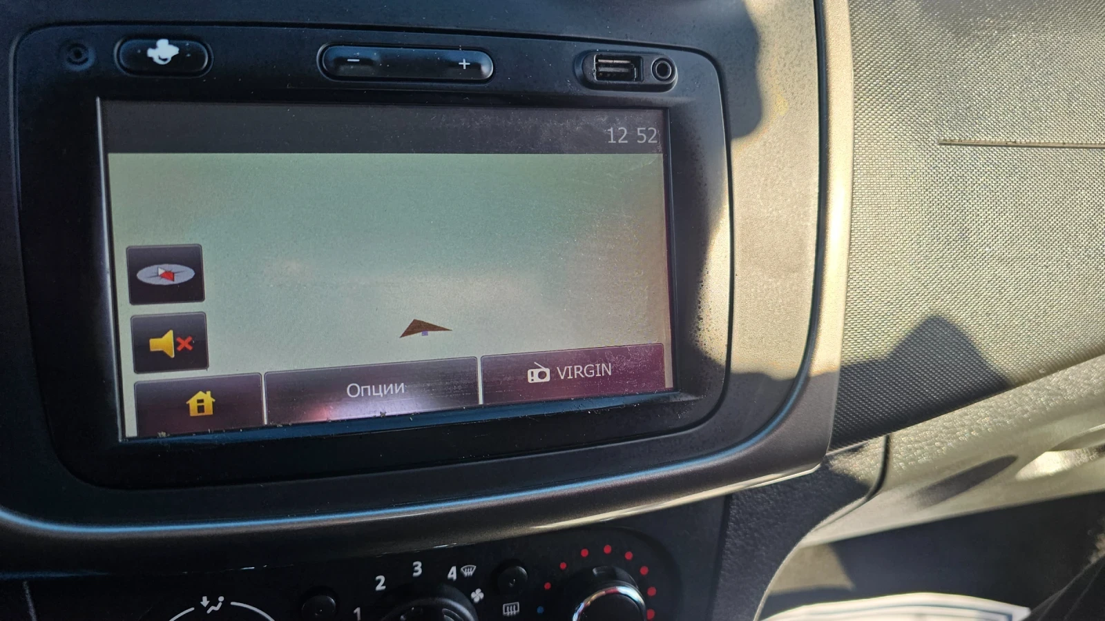 Dacia Sandero 1.5DCI---NAVI--- | Mobile.bg   16