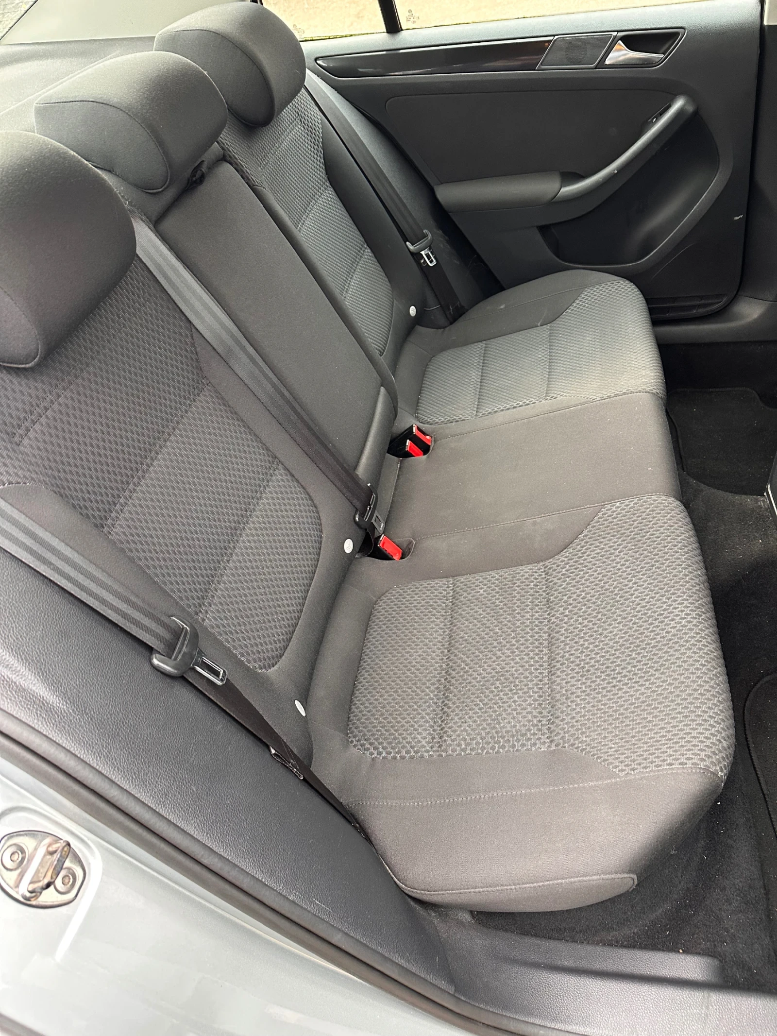VW Jetta 2.0tdi  - изображение 8