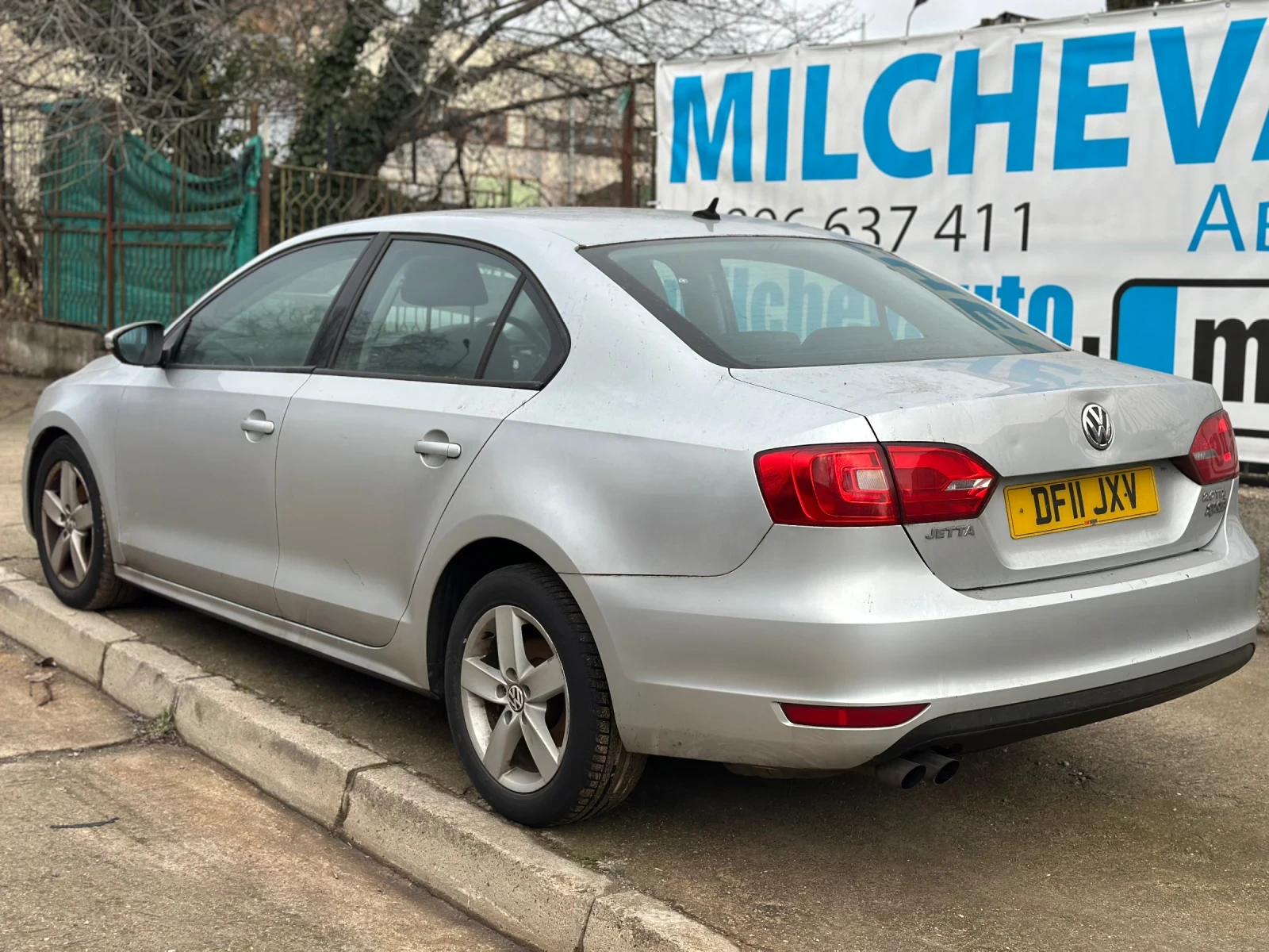 VW Jetta 2.0tdi  - изображение 2