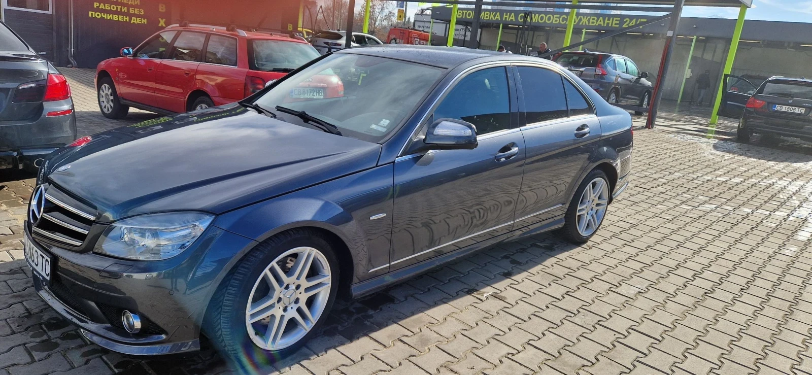 Mercedes-Benz C 320 AMG 4MATIC  - изображение 3