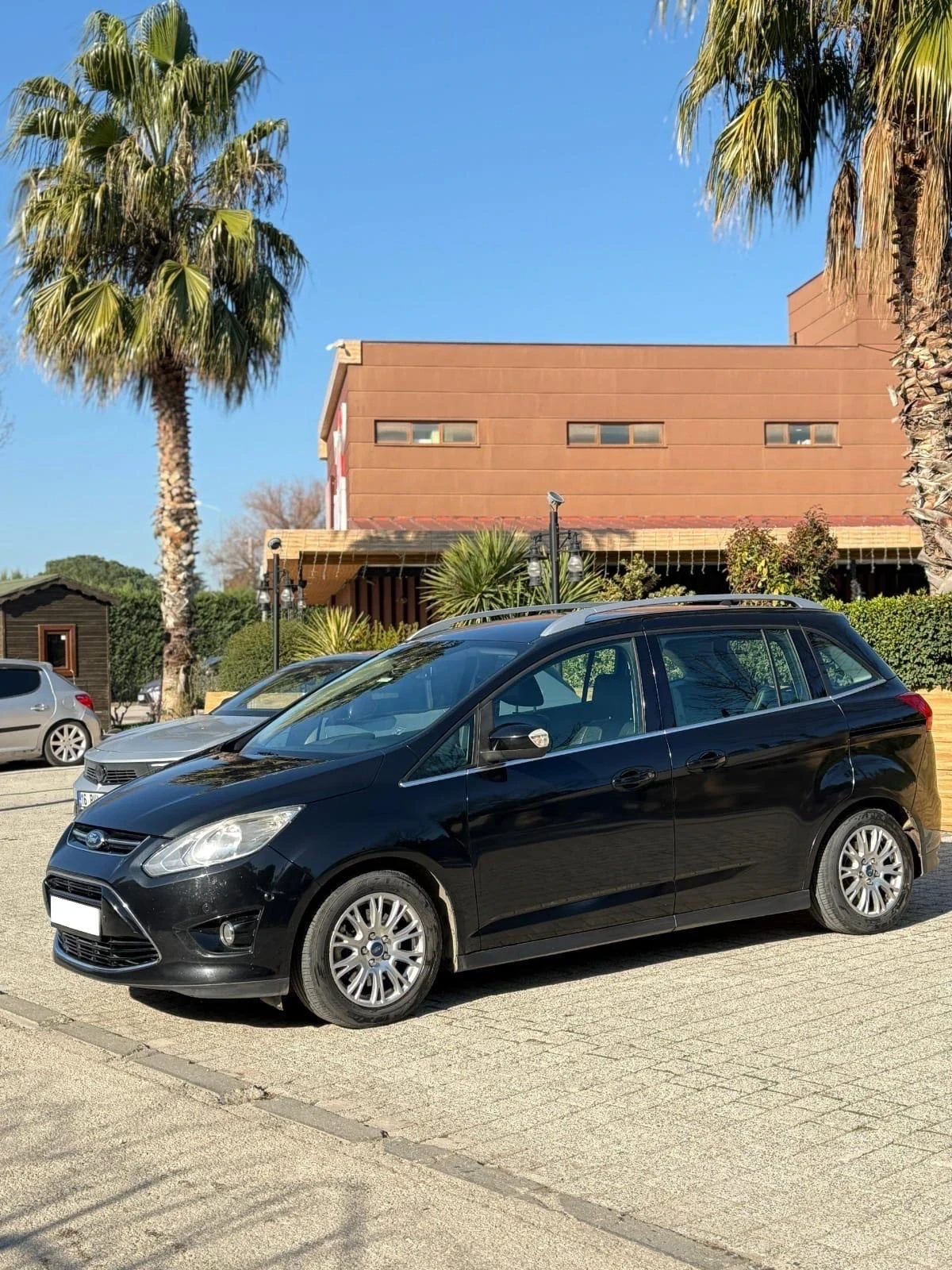 Ford Grand C-Max 6+ 1 TITANIUM - изображение 3