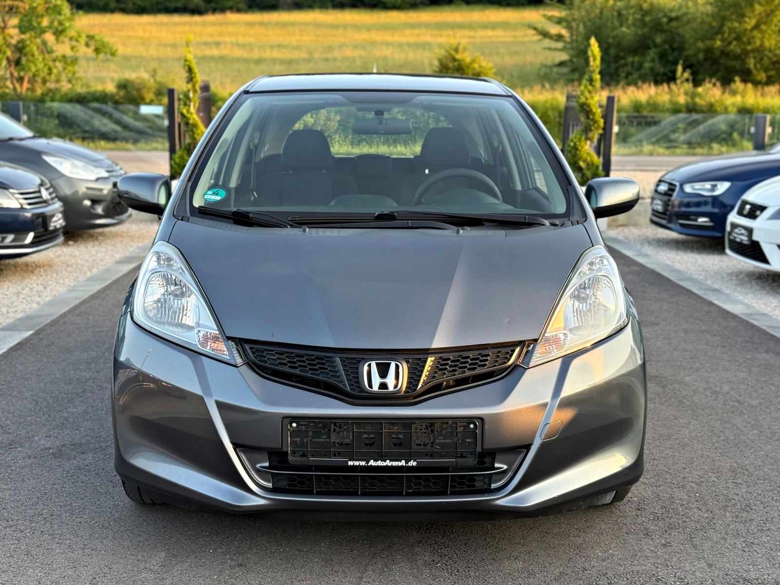 Honda Jazz 1.2 90кс Facelift - изображение 2
