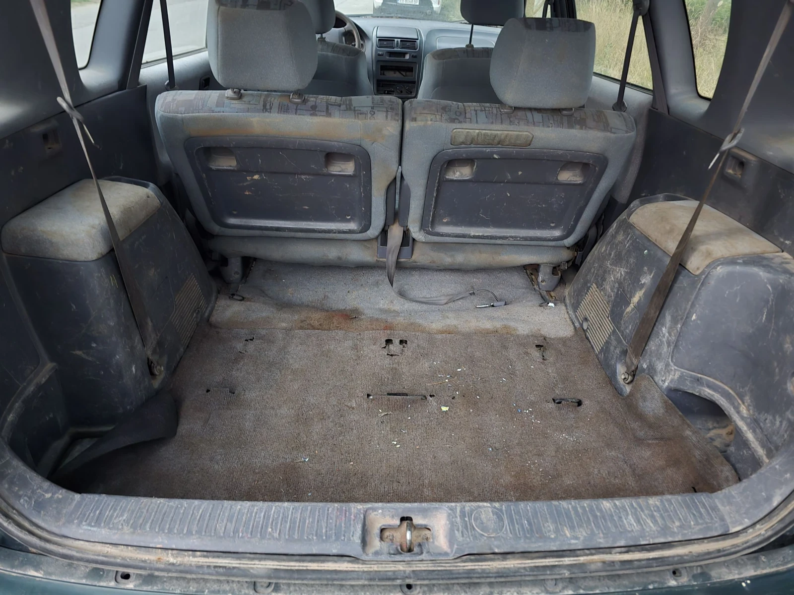 Toyota Picnic 2.2TD - изображение 7