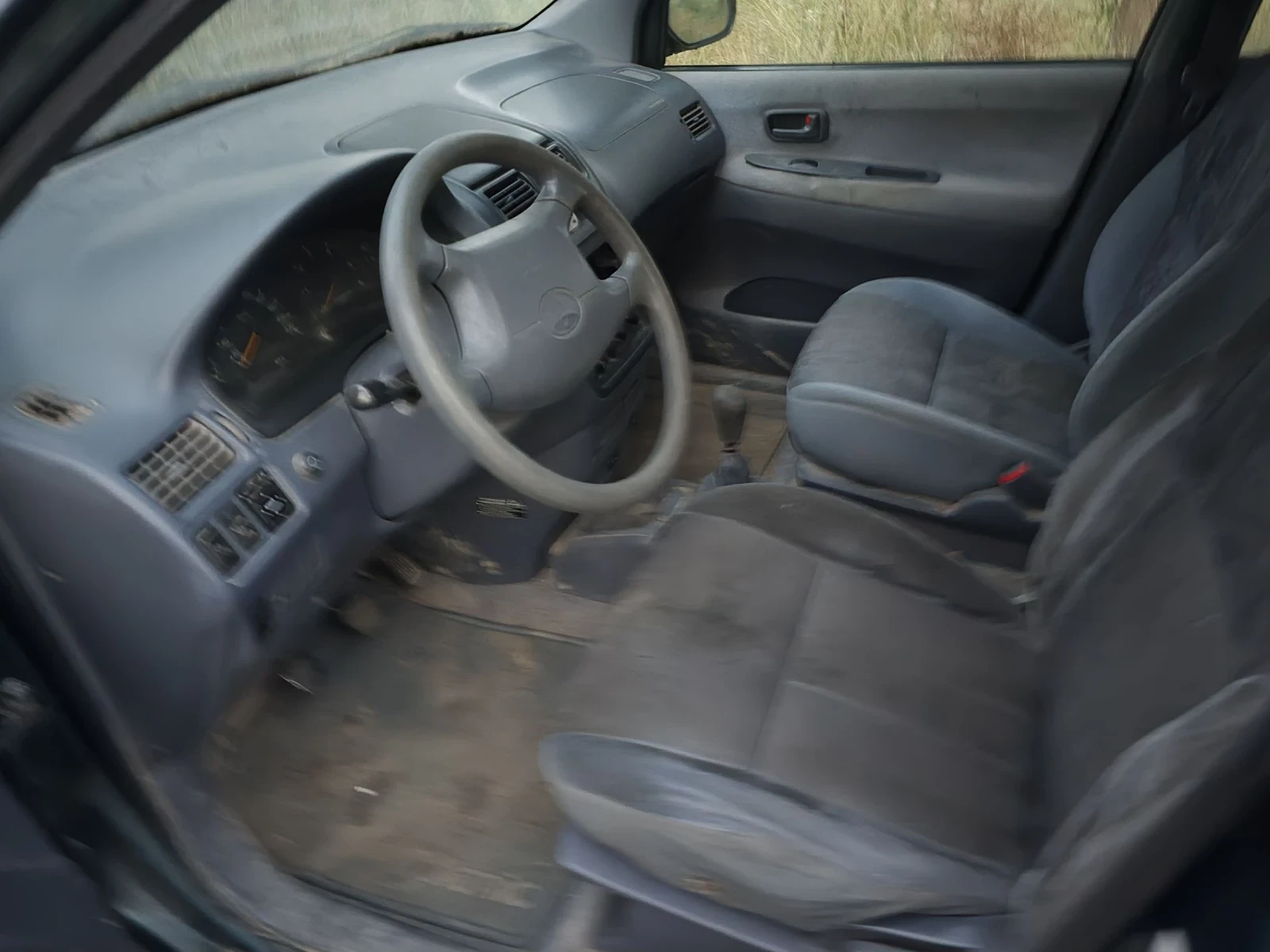 Toyota Picnic 2.2TD - изображение 4